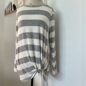 Hacci Striped Sweater